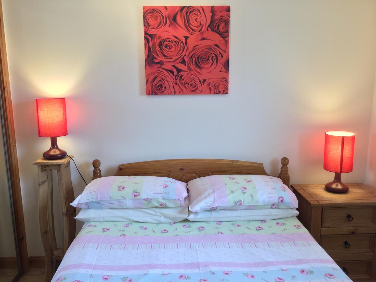 One-Bedroom Apartment - Wyvis Free Parking Инвернесс Экстерьер фото